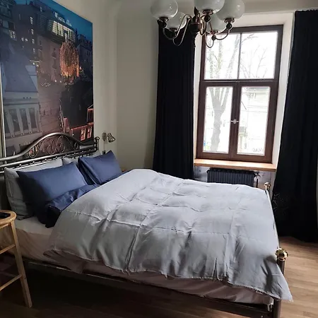 Reddoor 1a Free Parking * Riga